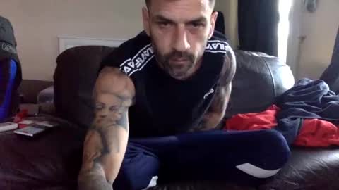 Snapshot of polla101 chatting on 12-24-24, 08:44 aquiles online show from 12-24-24, 08:44