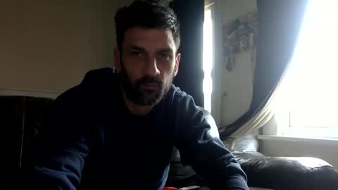 Snapshot of polla101 chatting on 02-22-25, 12:08 aquiles online show from 02-22-25, 12:08