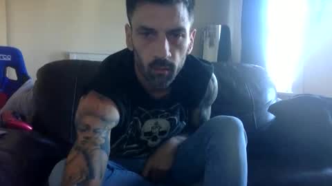 Snapshot of polla101 chatting on 09-25-25, 09:24 aquiles online show from 09-25-25, 09:24