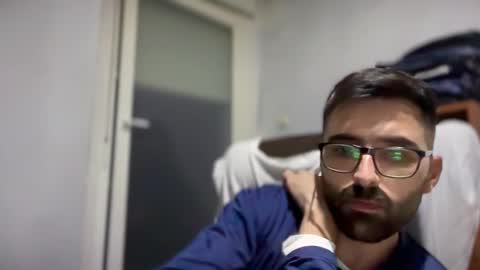 Snapshot of pollabeta chatting on 12-01-25, 12:04 pollabeta online show from 12-01-25, 12:04
