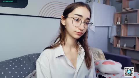 Polly online show from 10-25-25, 06:21