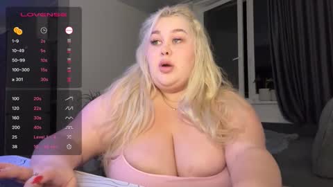 polly_cuteee online show from 10-21-25, 07:14