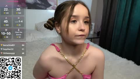 Snapshot of polly_dollie_ chatting on 12-15-24, 11:20 Renet online show from 12-15-24, 11:20