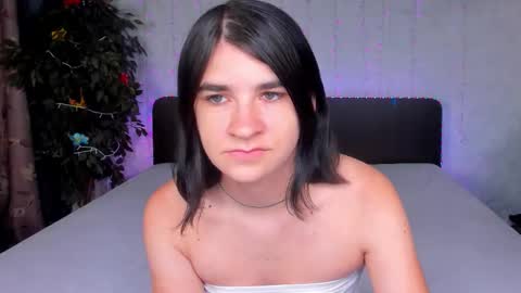 Polly online show from 09-10-25, 06:02