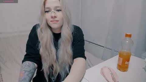 Polly online show from 10-08-25, 06:38