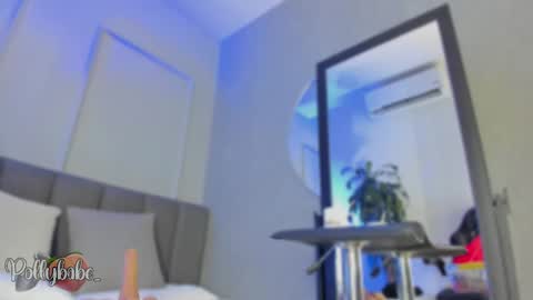 POLLY online show from 11-30-25, 10:19