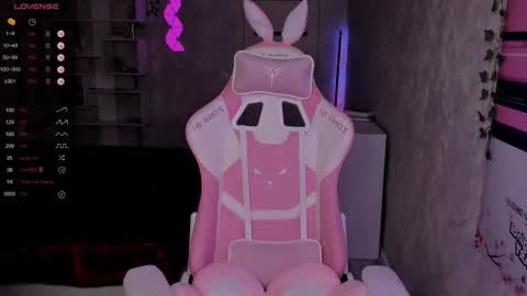       online show from 11-10-25, 08:52