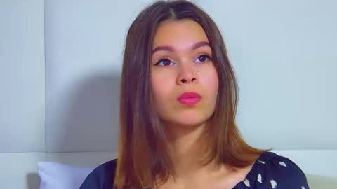 Polly online show from 09-11-25, 07:47