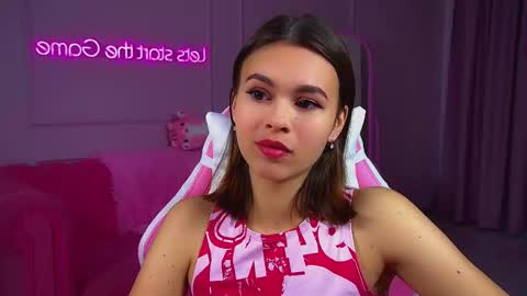 Polly online show from 09-14-25, 06:34