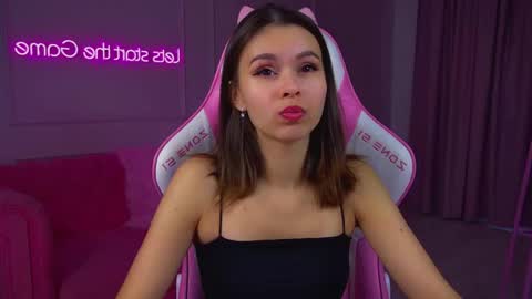 Polly online show from 03-10-26, 07:57