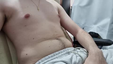 Snapshot of polobeh chatting on 09-15-25, 08:20 polobeh online show from 09-15-25, 08:20