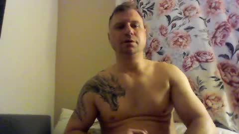 Snapshot of polonista123 chatting on 06-12-26, 01:59 polonista123 online show from 06-12-26, 01:59