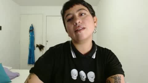 Snapshot of poly_mer chatting on 10-01-25, 01:44 Poly online show from 10-01-25, 01:44