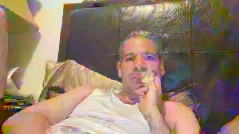 Snapshot of ponchynyc chatting on 05-02-26, 02:05 PONCH online show from 05-02-26, 02:05