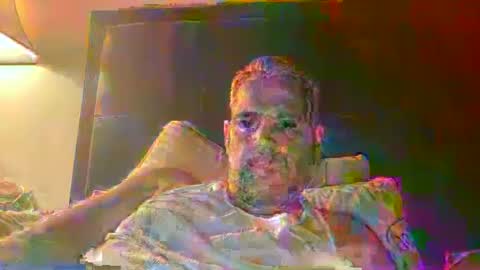 Snapshot of ponchynyc chatting on 05-19-26, 12:38 PONCH online show from 05-19-26, 12:38