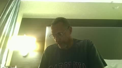 poolguy2496 online show from 11-16-25, 05:46