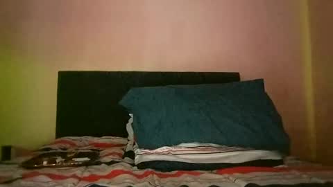 pootie83 online show from 01-12-25, 01:48