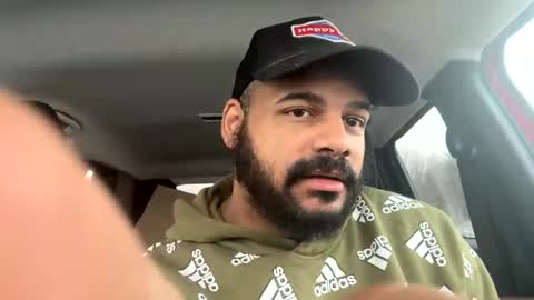 Snapshot of popfizzt chatting on 12-05-24, 01:06 popfizzt online show from 12-05-24, 01:06