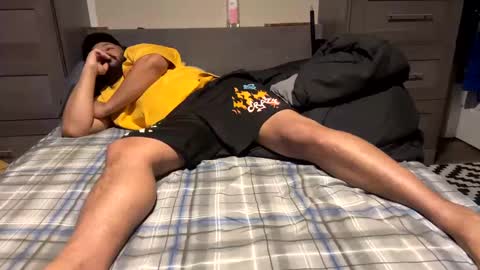 Snapshot of popfizzt chatting on 12-10-24, 05:39 popfizzt online show from 12-10-24, 05:39