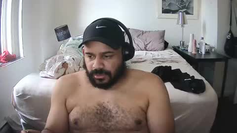 Snapshot of popfizzt chatting on 09-17-25, 11:56 popfizzt online show from 09-17-25, 11:56