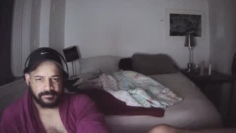 Snapshot of popfizzt chatting on 09-20-25, 12:00 popfizzt online show from 09-20-25, 12:00