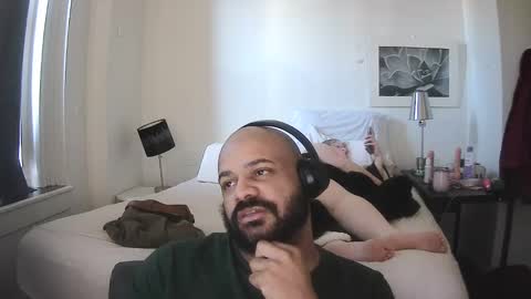 Snapshot of popfizzt chatting on 09-21-25, 11:12 popfizzt online show from 09-21-25, 11:12