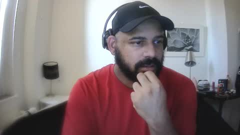 Snapshot of popfizzt chatting on 09-30-25, 05:51 popfizzt online show from 09-30-25, 05:51