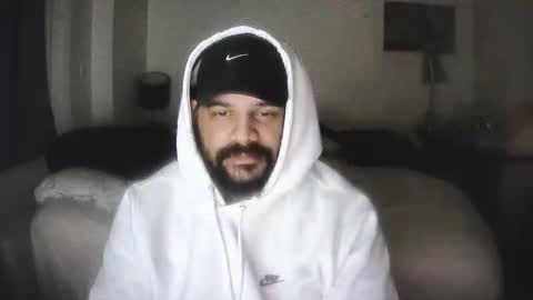 Snapshot of popfizzt chatting on 11-13-25, 10:08 popfizzt online show from 11-13-25, 10:08