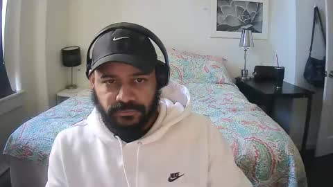 Snapshot of popfizzt chatting on 12-01-25, 05:29 popfizzt online show from 12-01-25, 05:29