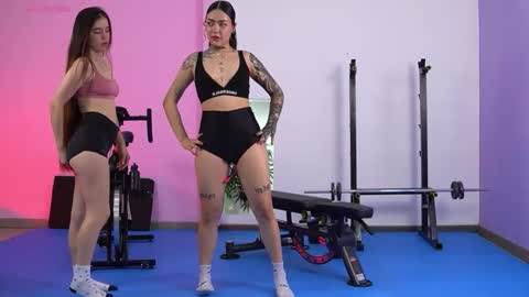 Snapshot of pophouse chatting on 10-03-25, 11:07 online show from 10-03-25, 11:07