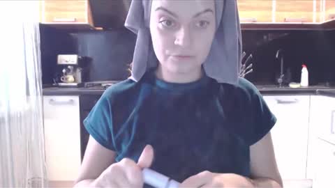 Snapshot of popkornmolli chatting on 02-25-26, 08:02 popkornmolli online show from 02-25-26, 08:02