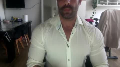 Snapshot of popopo00 chatting on 05-26-26, 05:31 popopo0 online show from 05-26-26, 05:31