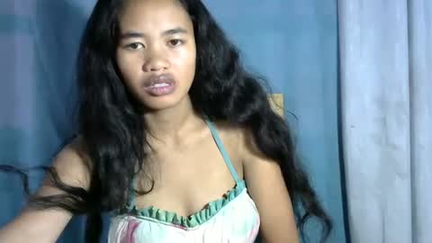 Lilly online show from 05-13-26, 03:59