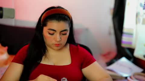 Poppy Kensington online show from 05-19-26, 06:14