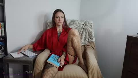 Snapshot of poppyquinn chatting on 07-04-26, 01:34 PoppyQuinn online show from 07-04-26, 01:34