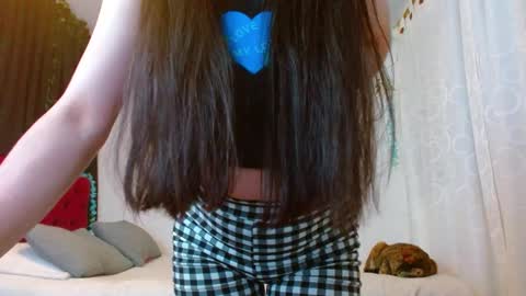 porcelainlux online show from 03-01-25, 04:15