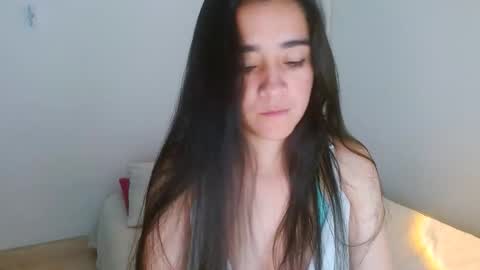 porcelainlux online show from 04-18-26, 11:49