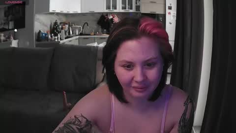 Snapshot of porrrno_pony chatting on 02-14-26, 11:29 Pony online show from 02-14-26, 11:29