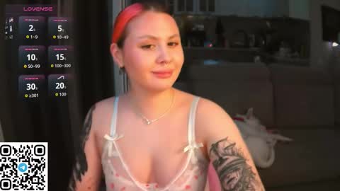 Snapshot of porrrno_pony chatting on 02-23-26, 02:03 Pony online show from 02-23-26, 02:03