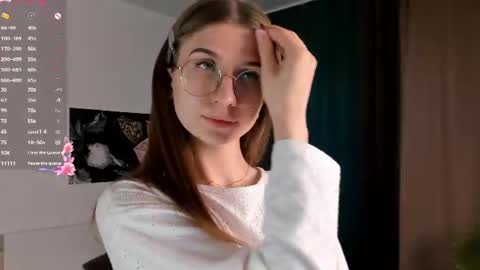 Elizabeth online show from 07-17-26, 08:10