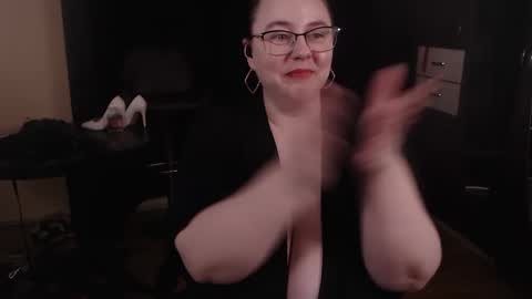 PoshMistres    online show from 03-08-25, 05:49