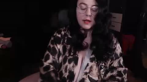 Snapshot of posh_mistress chatting on 04-08-26, 05:46 PoshMistres online show from 04-08-26, 05:46