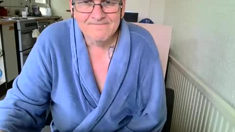 poshman65 online show from 03-11-25, 11:12