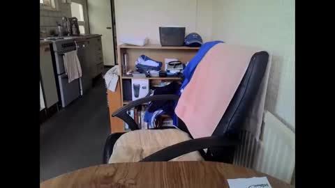 Snapshot of poshman65 chatting on 05-15-26, 10:00 poshman65 online show from 05-15-26, 10:00
