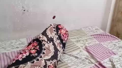 poulomi online show from 11-18-25, 05:34