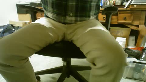 Snapshot of poundtownusa2016 chatting on 02-09-25, 07:19 ConchilDog online show from 02-09-25, 07:19