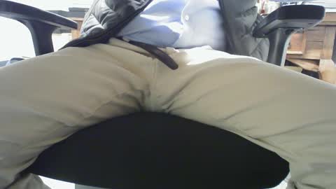 Snapshot of poundtownusa2016 chatting on 02-11-25, 10:50 ConchilDog online show from 02-11-25, 10:50