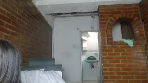 Snapshot of poutyseleny chatting on 01-28-25, 05:56 poutyseleny online show from 01-28-25, 05:56