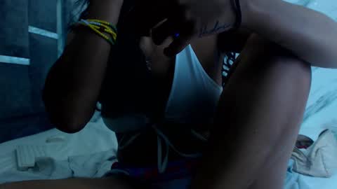 Snapshot of poutyseleny chatting on 03-11-25, 03:26 poutyseleny online show from 03-11-25, 03:26