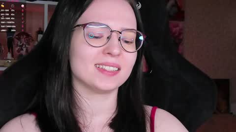 Robyn online show from 04-01-26, 01:41